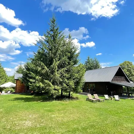 Na Skraju Lasu Guciow Exterior foto